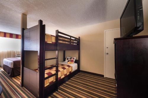 Holiday Inn & Suites Orlando SW - Celebration Area image 26
