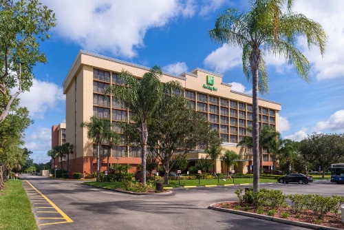 Holiday Inn & Suites Orlando SW - Celebration Area image 7